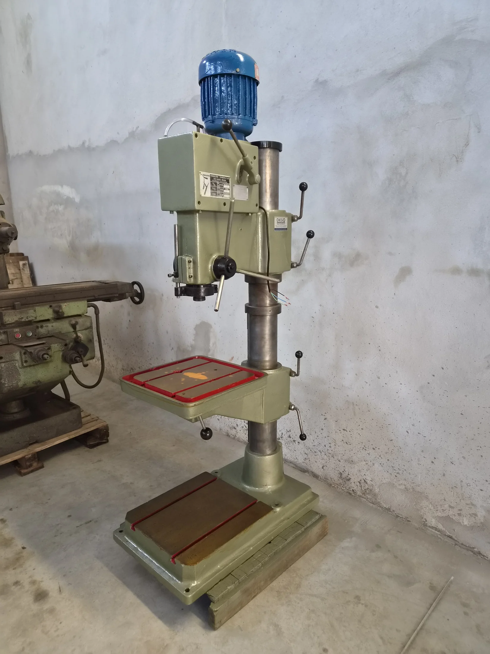 Furadeira de Coluna Fundoya S35